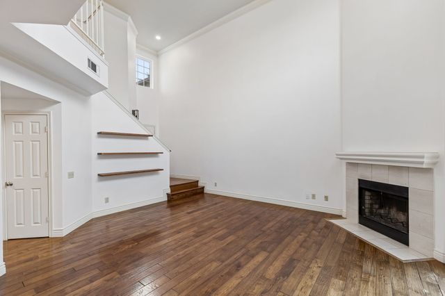 5950 Lindenshire Lane 302, Dallas, TX 75230