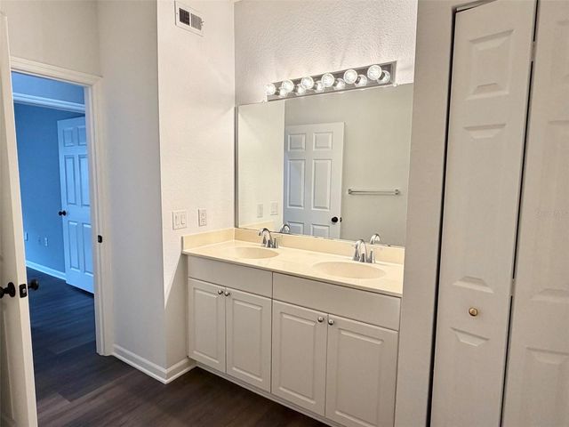 413 ARBOR LAKES CIRCLE 413, Sanford, FL 32771