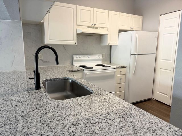 413 ARBOR LAKES CIRCLE 413, Sanford, FL 32771
