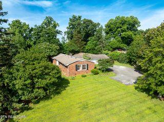 7102 Cheshire Drive, Knoxville, TN 37919