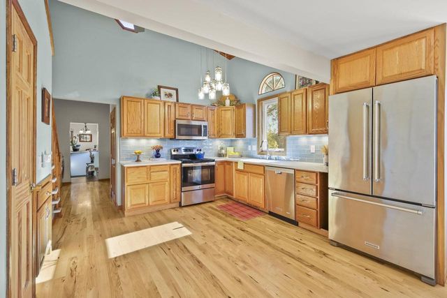 4432 Old Stage Road, Brooklyn, WI 53521