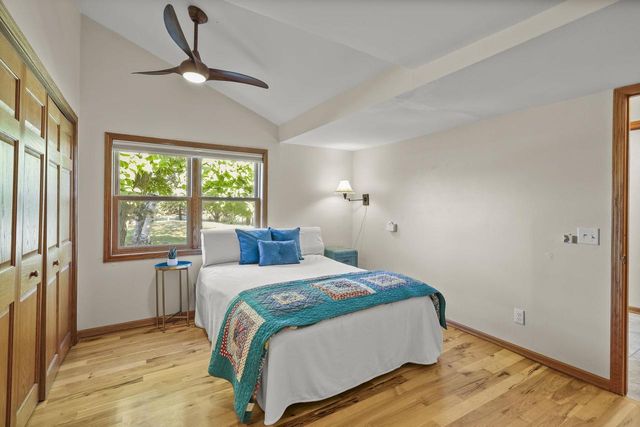 4432 Old Stage Road, Brooklyn, WI 53521