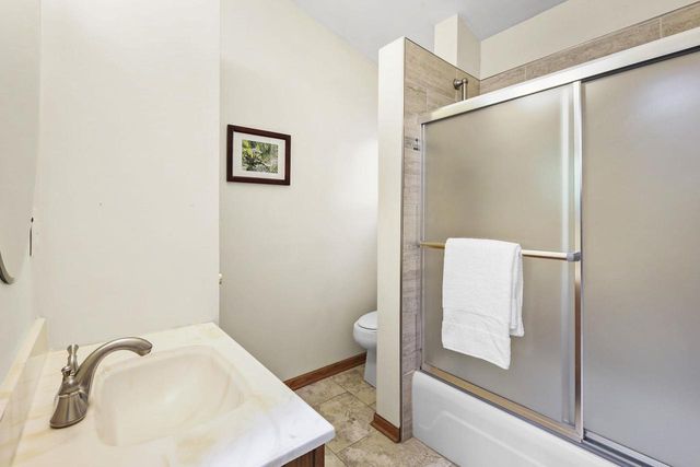 4432 Old Stage Road, Brooklyn, WI 53521