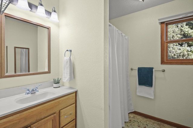 4432 Old Stage Road, Brooklyn, WI 53521