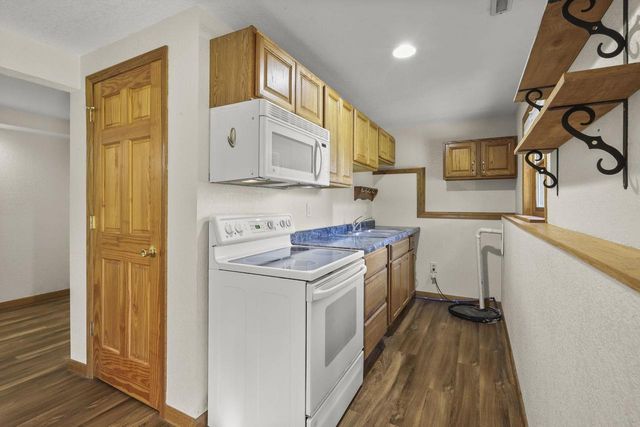 4432 Old Stage Road, Brooklyn, WI 53521