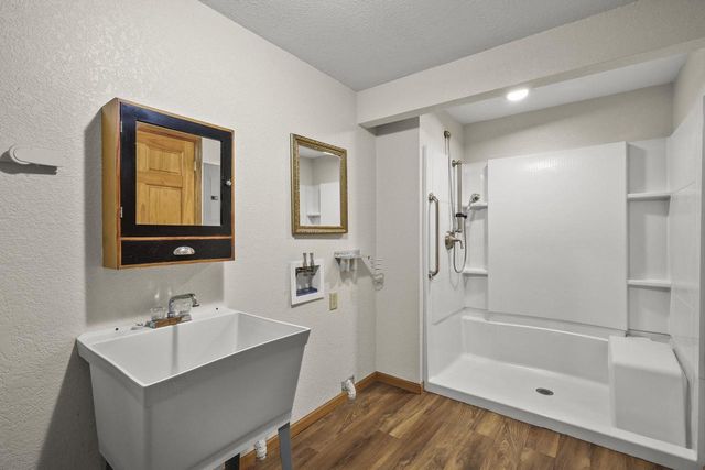 4432 Old Stage Road, Brooklyn, WI 53521