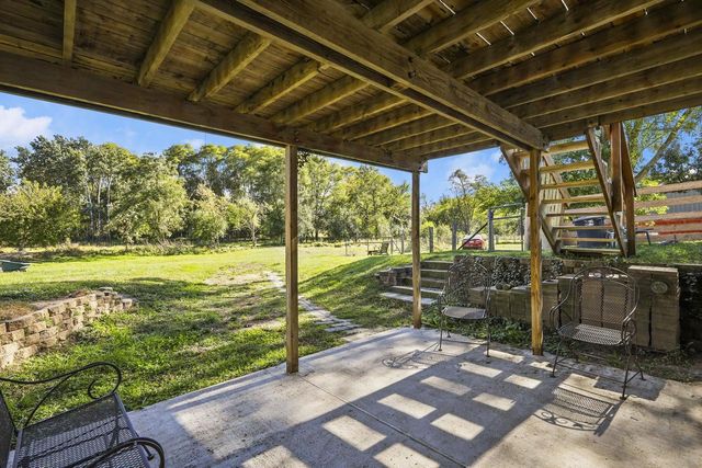 4432 Old Stage Road, Brooklyn, WI 53521