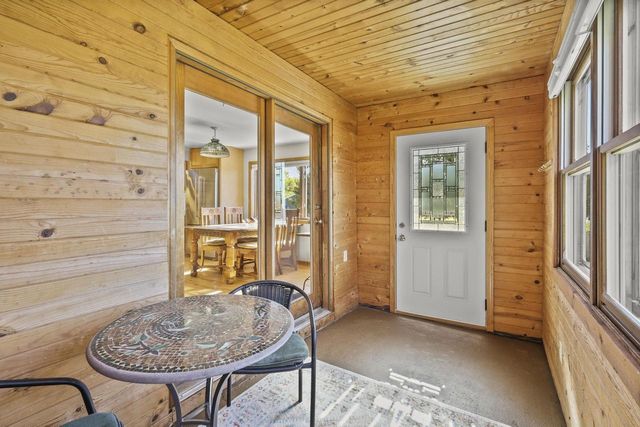 4432 Old Stage Road, Brooklyn, WI 53521