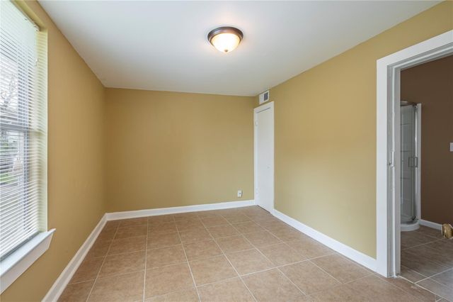 805 Chestnut Street, La Marque, TX 77568