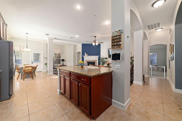 7318 Leo Creek Lane, Humble, TX 77396