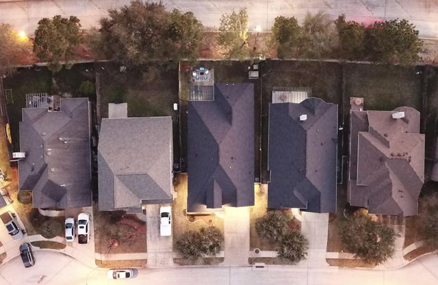 7318 Leo Creek Lane, Humble, TX 77396