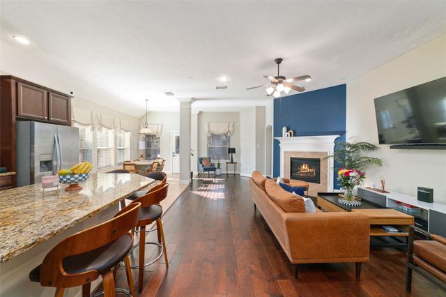 7318 Leo Creek Lane, Humble, TX 77396