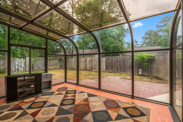 6 Raven Ridge Lane, Spring, TX 77380