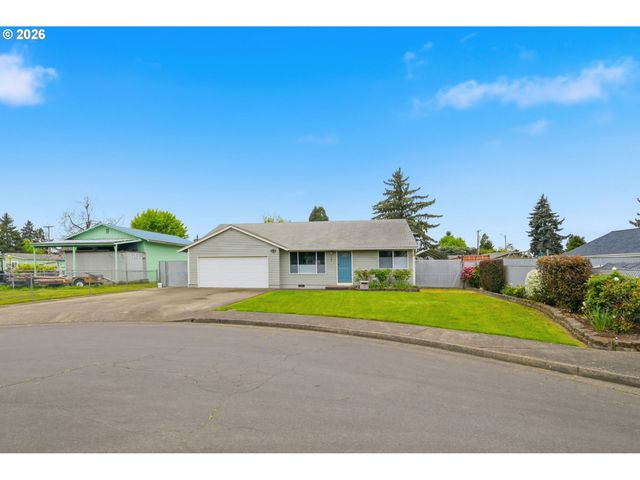 430 S 37TH Pl, Springfield, OR 97478