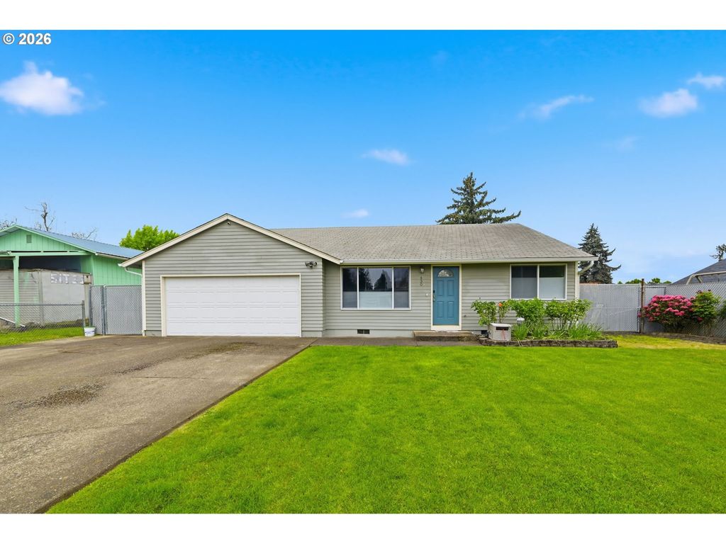 430 S 37TH Pl, Springfield, OR 97478