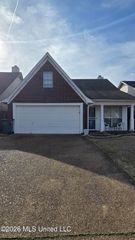 7881 Chesterfield Drive, Southaven, MS 38671