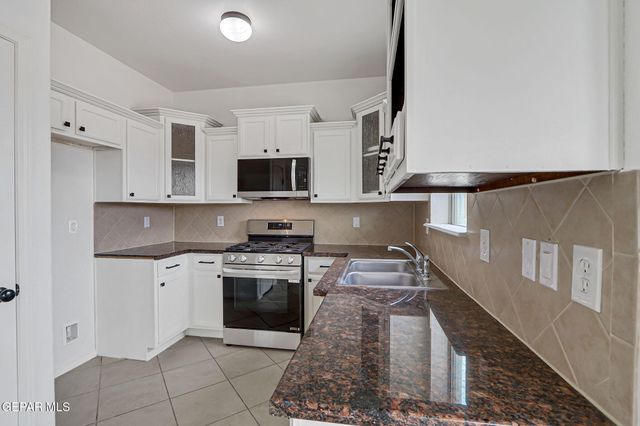 14188 Strata Rock Drive, El Paso, TX 79938