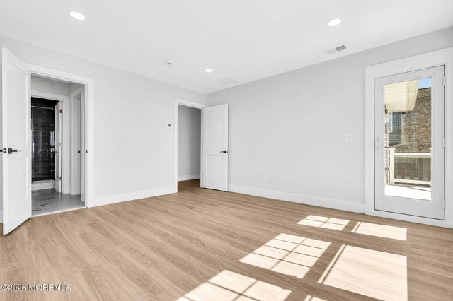153 Shore Drive, Brick, NJ 08723