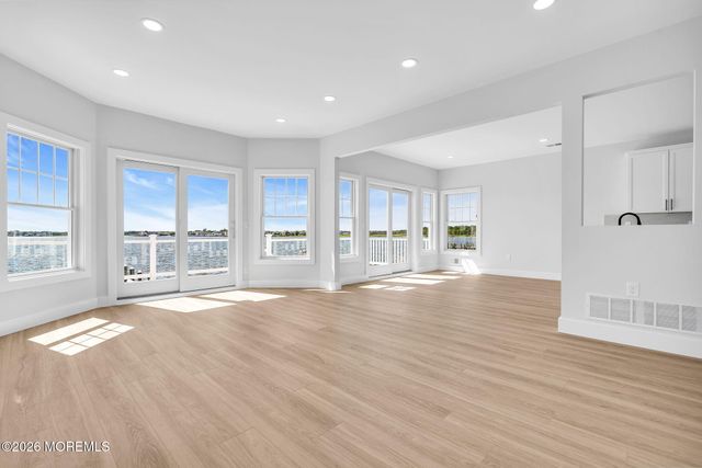 153 Shore Drive, Brick, NJ 08723