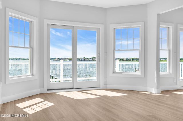 153 Shore Drive, Brick, NJ 08723