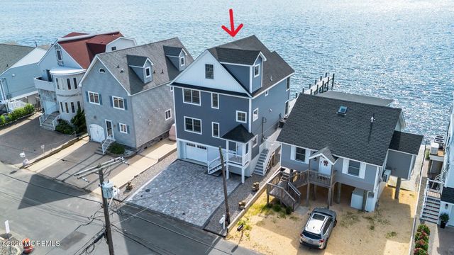 153 Shore Drive, Brick, NJ 08723