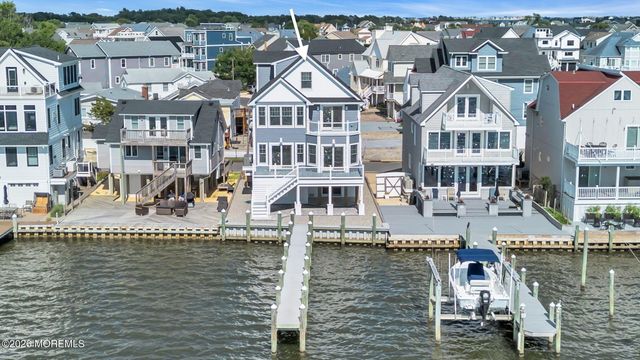 153 Shore Drive, Brick, NJ 08723