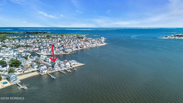 153 Shore Drive, Brick, NJ 08723