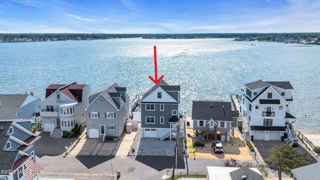 153 Shore Drive, Brick, NJ 08723