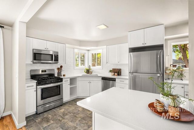 7308 W Maxwell Dr, Boise, ID 83704