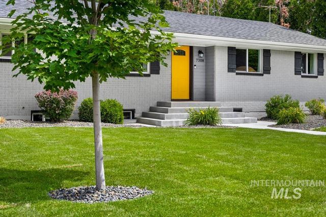 7308 W Maxwell Dr, Boise, ID 83704