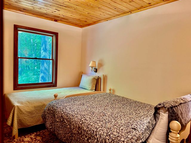 16121 130th Avenue, Rose Lake Twp, MI 49655