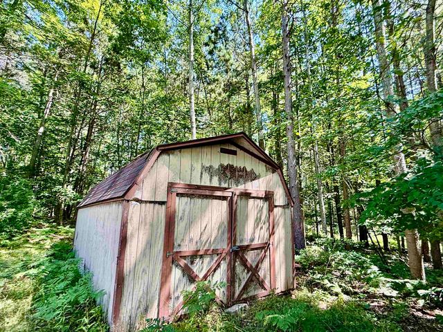 16121 130th Avenue, Rose Lake Twp, MI 49655