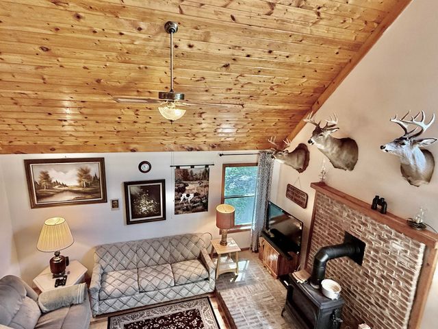 16121 130th Avenue, Rose Lake Twp, MI 49655