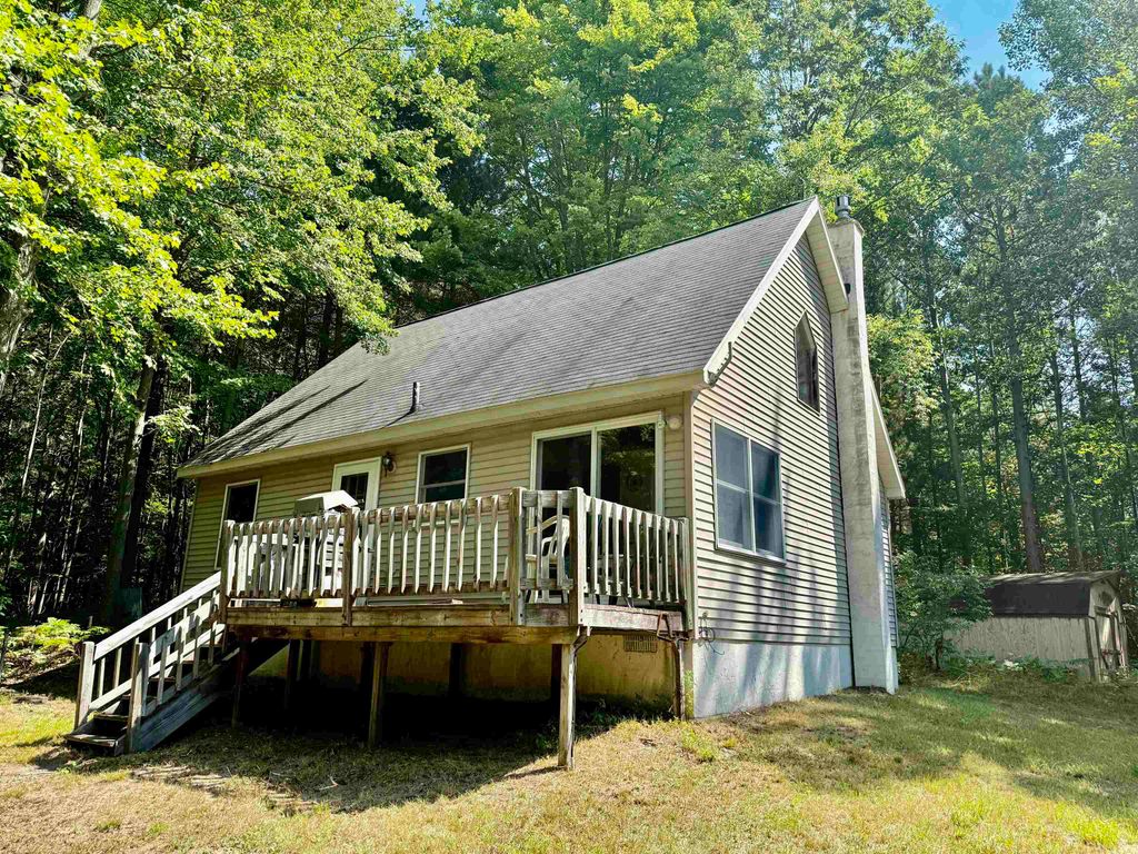 16121 130th Avenue, Rose Lake Twp, MI 49655