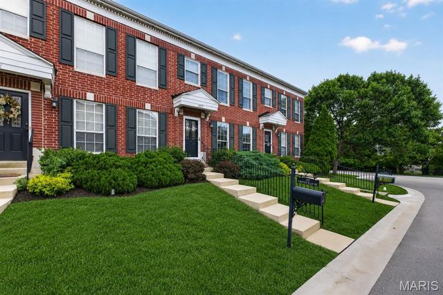 409 Parkview Place Drive, Ellisville, MO 63021