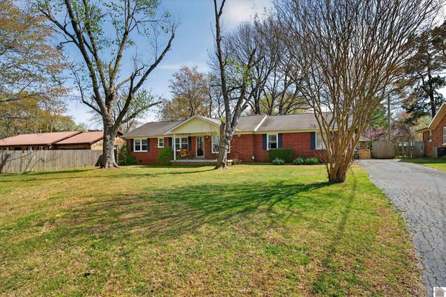 126 Grogan Circle, Paducah, KY 42003