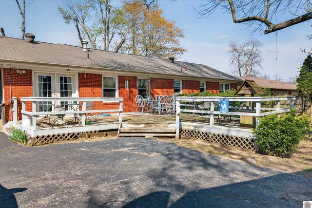 126 Grogan Circle, Paducah, KY 42003