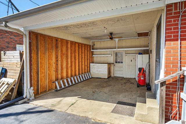 126 Grogan Circle, Paducah, KY 42003