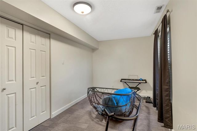 5051 Lancelot Lane, High Ridge, MO 63049