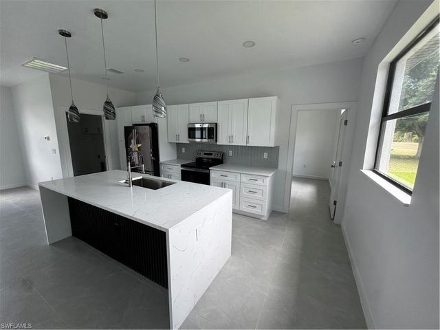 25403 Prada DR, Punta Gorda, FL 33955