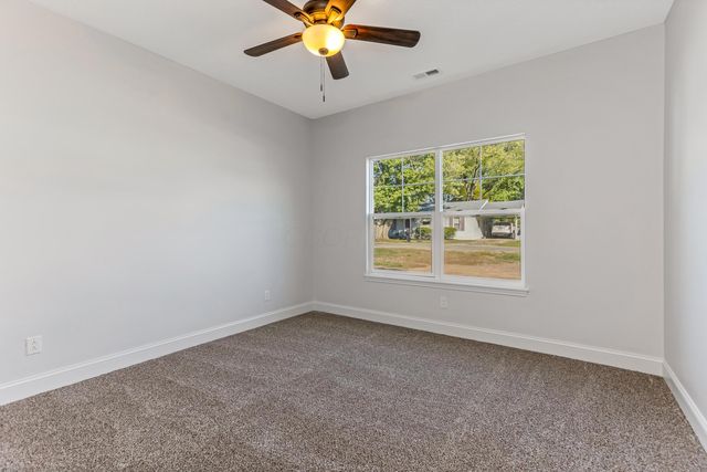 13061 Dogwood Road NE, Thornville, OH 43076