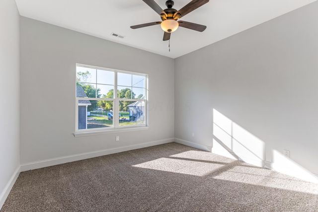 13061 Dogwood Road NE, Thornville, OH 43076