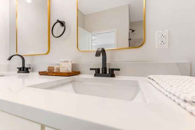 13061 Dogwood Road NE, Thornville, OH 43076