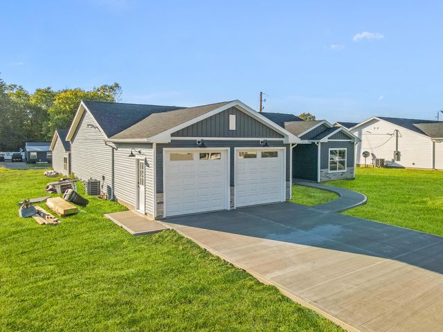 13061 Dogwood Road NE, Thornville, OH 43076