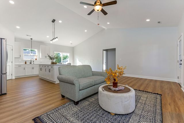 13061 Dogwood Road NE, Thornville, OH 43076