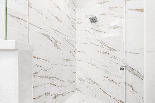 490 87TH AVENUE NORTH, St Petersburg, FL 33702