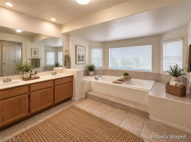 8245 Ocean Terrace Way, Las Vegas, NV 89128