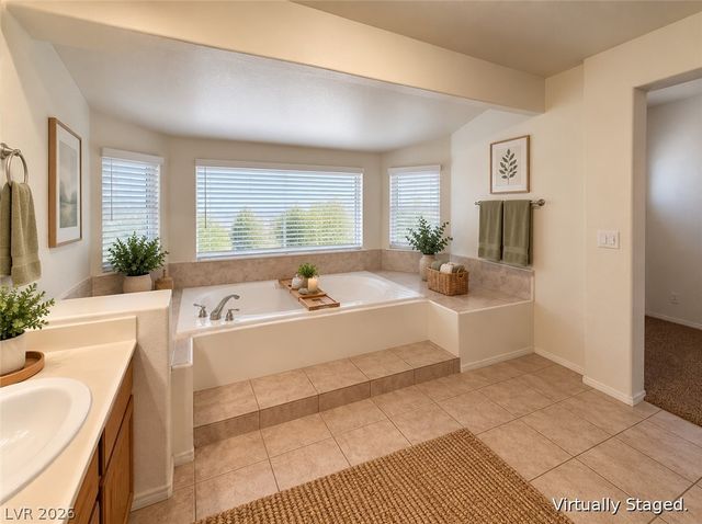 8245 Ocean Terrace Way, Las Vegas, NV 89128