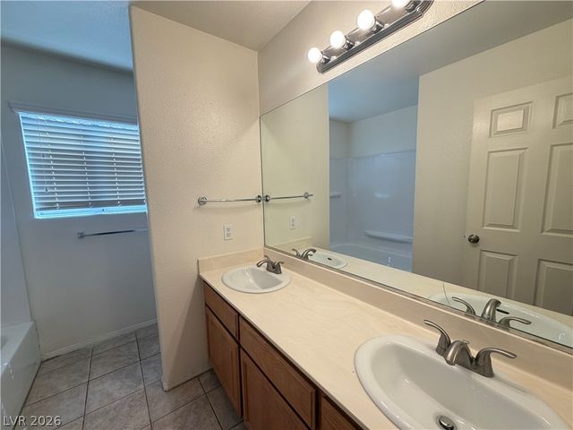 8245 Ocean Terrace Way, Las Vegas, NV 89128