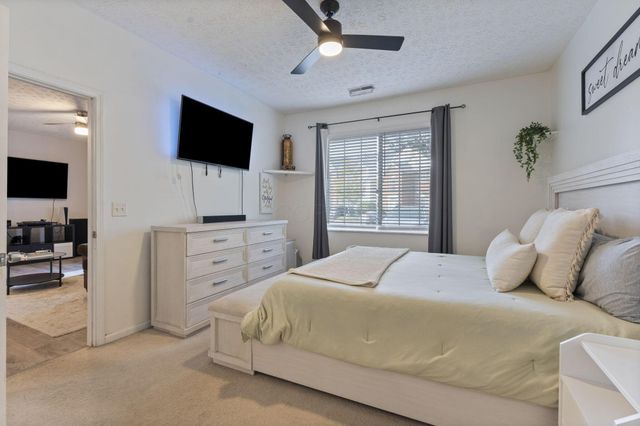 6170 Harbour Pointe, 101, Columbus, OH 43231